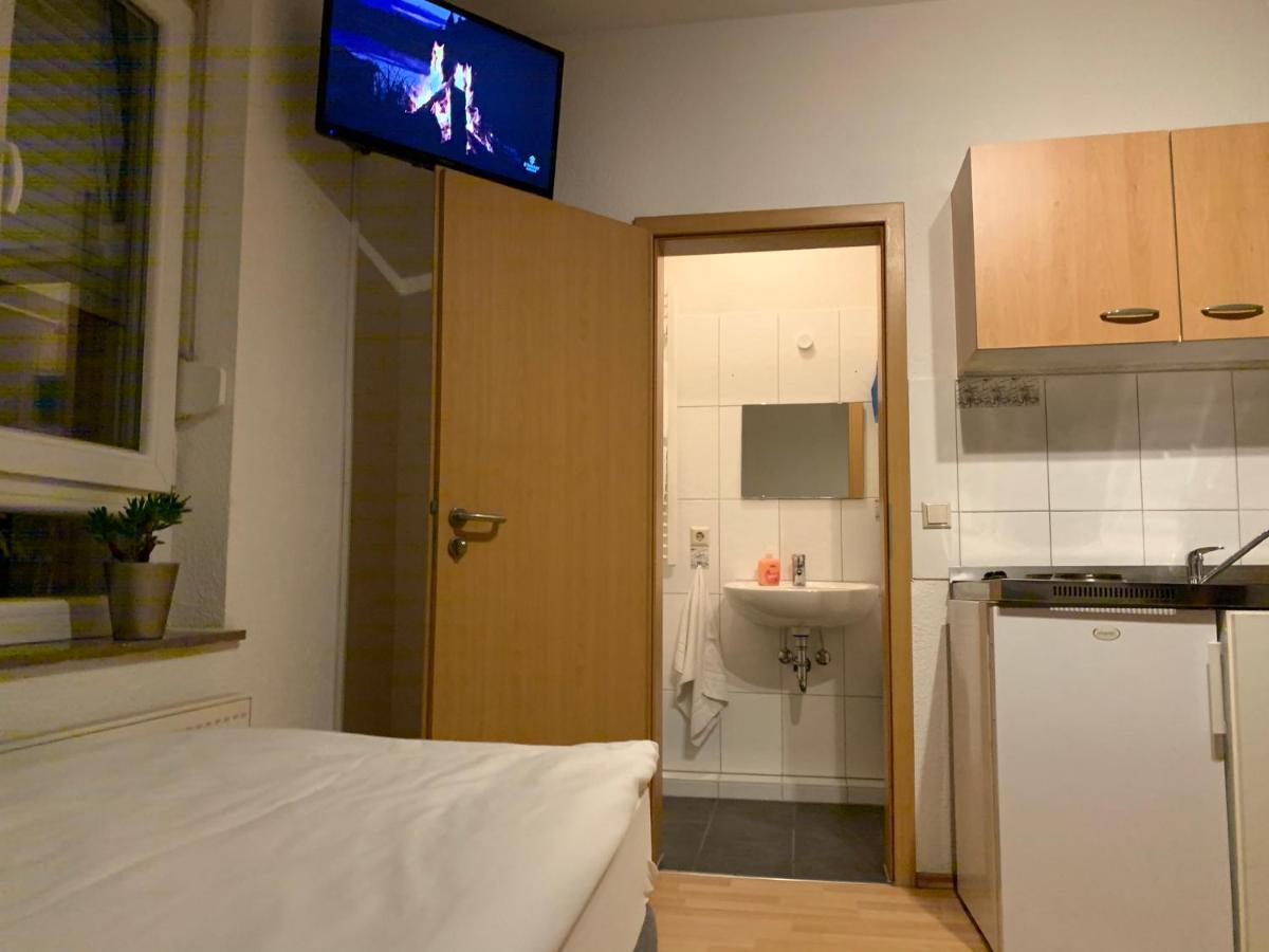 City Studio Am Hauptbahnhof Apartment ไฮล์บรอนน์ ภายนอก รูปภาพ